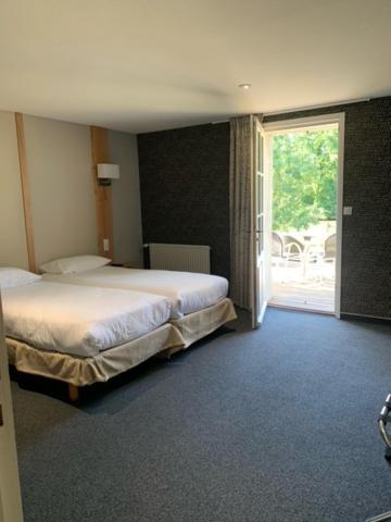 Logis Auberge De La Riviere Les Velluire-sur-Vendee エクステリア 写真