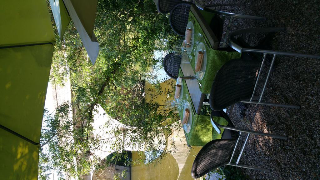 Logis Auberge De La Riviere Les Velluire-sur-Vendee エクステリア 写真