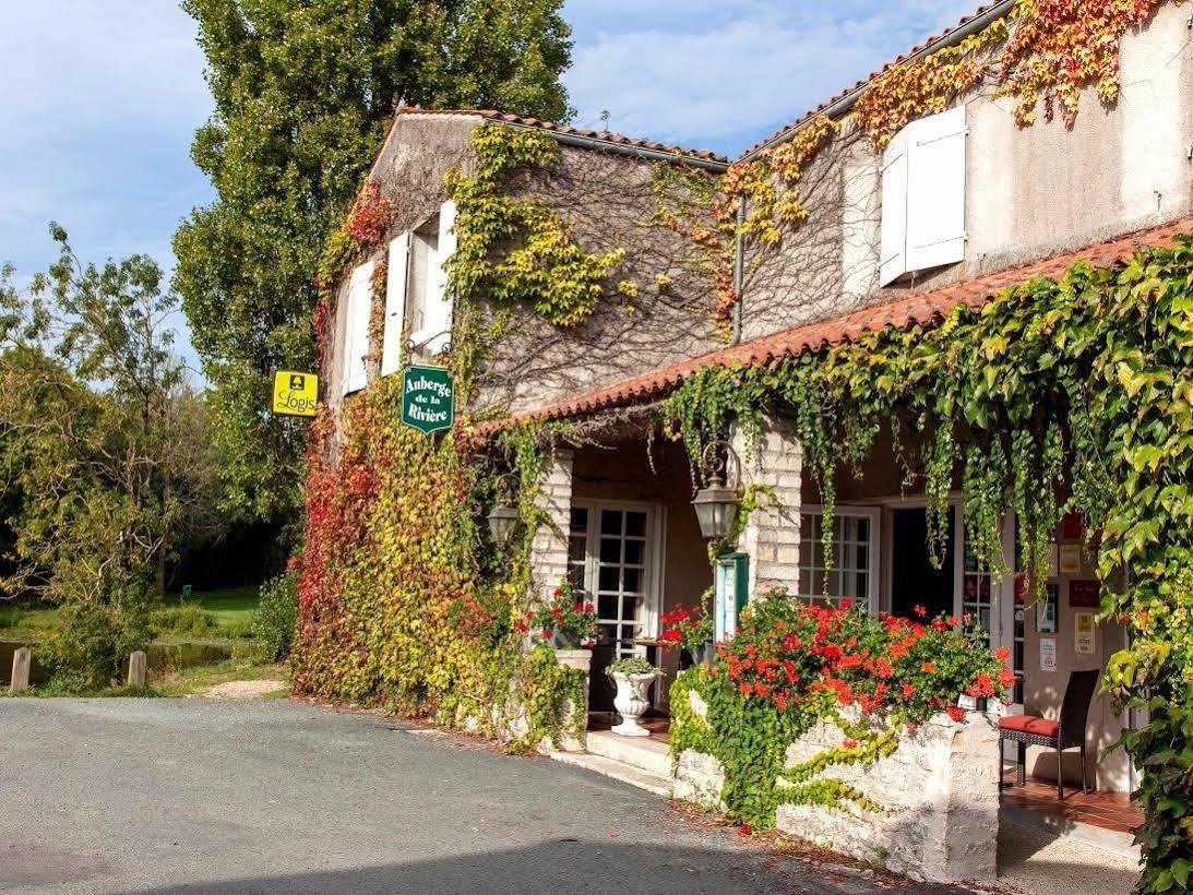 Logis Auberge De La Riviere Les Velluire-sur-Vendee エクステリア 写真